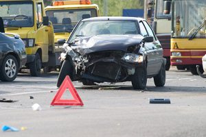 Die Gebrauchtwagengarantie greift nicht bei Unfallschäden.